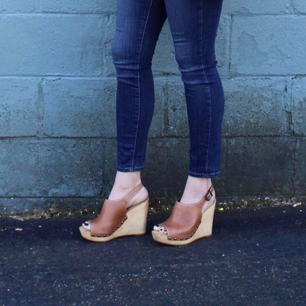 Sam Edelman wedge heels - size 7